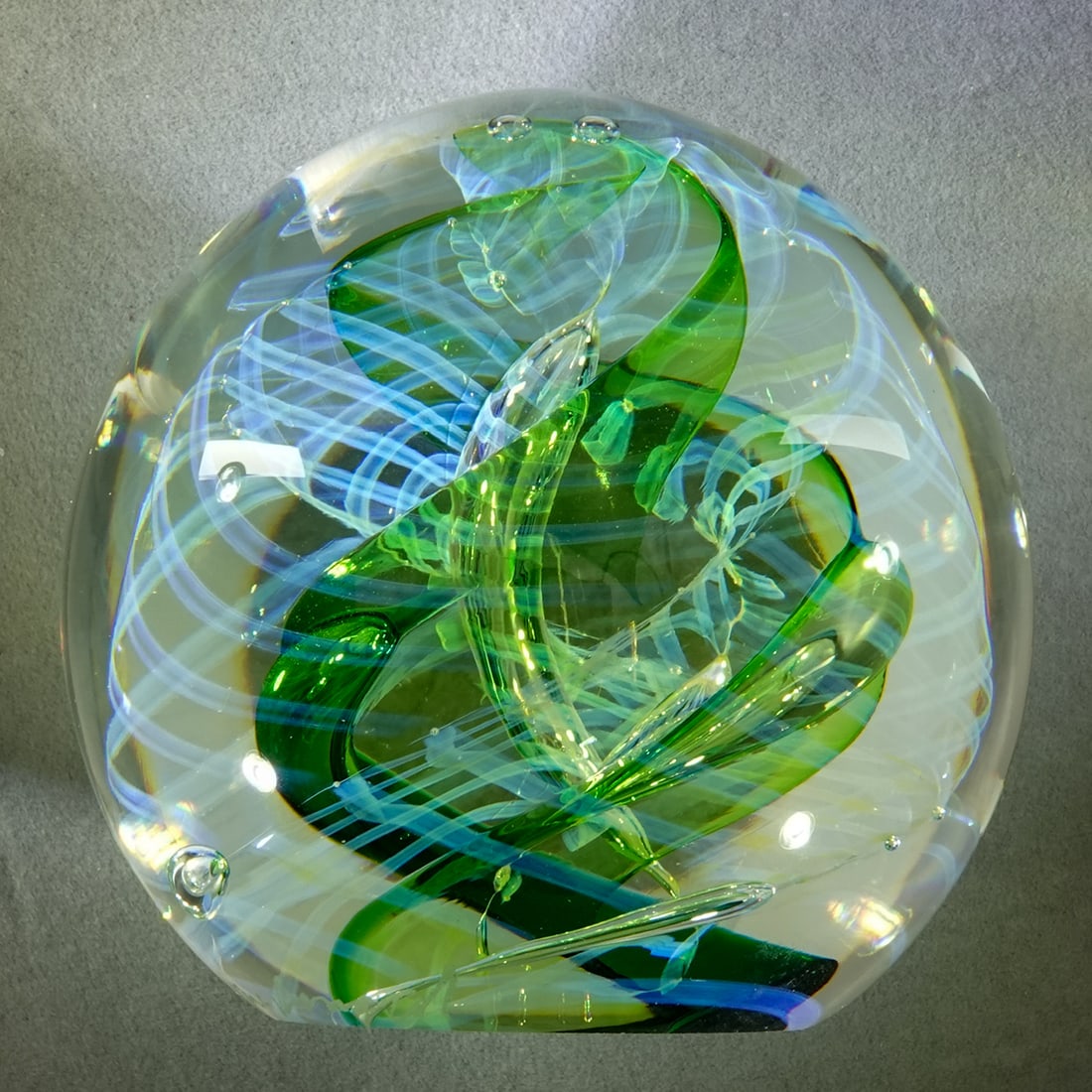 PAPERWEIGHT, J. McDermond.: PAPERWEIGHT, J. McDermond. Nice ribbon paperweight. Signed somewhat illegibly, but appears to be "J. McDermond". 3" wide, 2-7/8" tall .