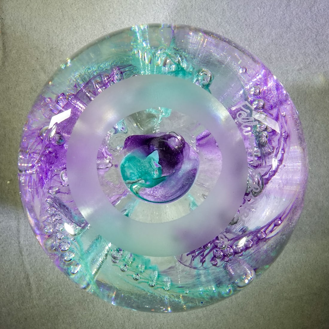 PAPERWEIGHT, Stephen Fellerman. - 2
