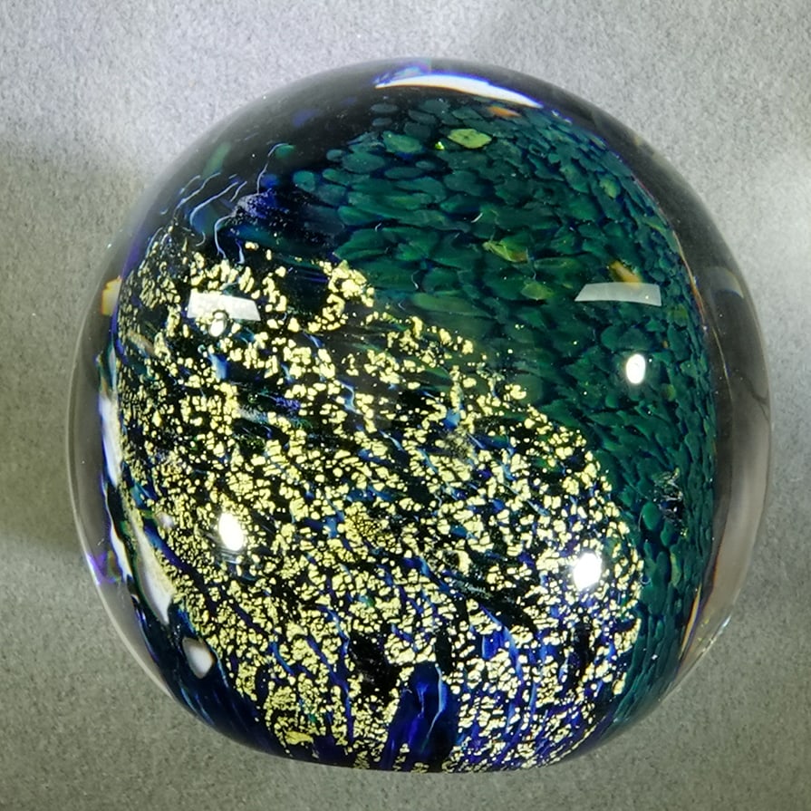 PAPERWEIGHT, Unsigned. - 2