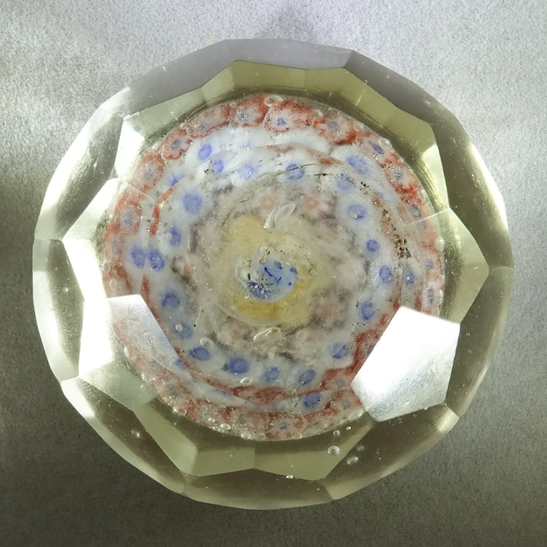 PAPERWEIGHT, Chinese. Antique. - 2