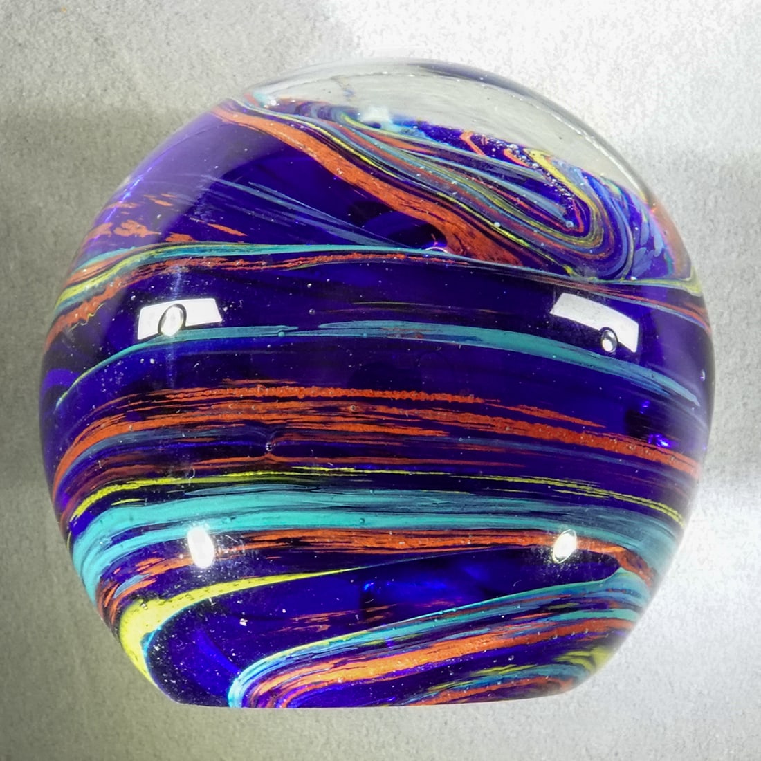PAPERWEIGHT, Unsigned.: PAPERWEIGHT, Unsigned. No signature, artist unidentified. Slag type. See images. 2-1/2" wide, 2-3/8" tall .