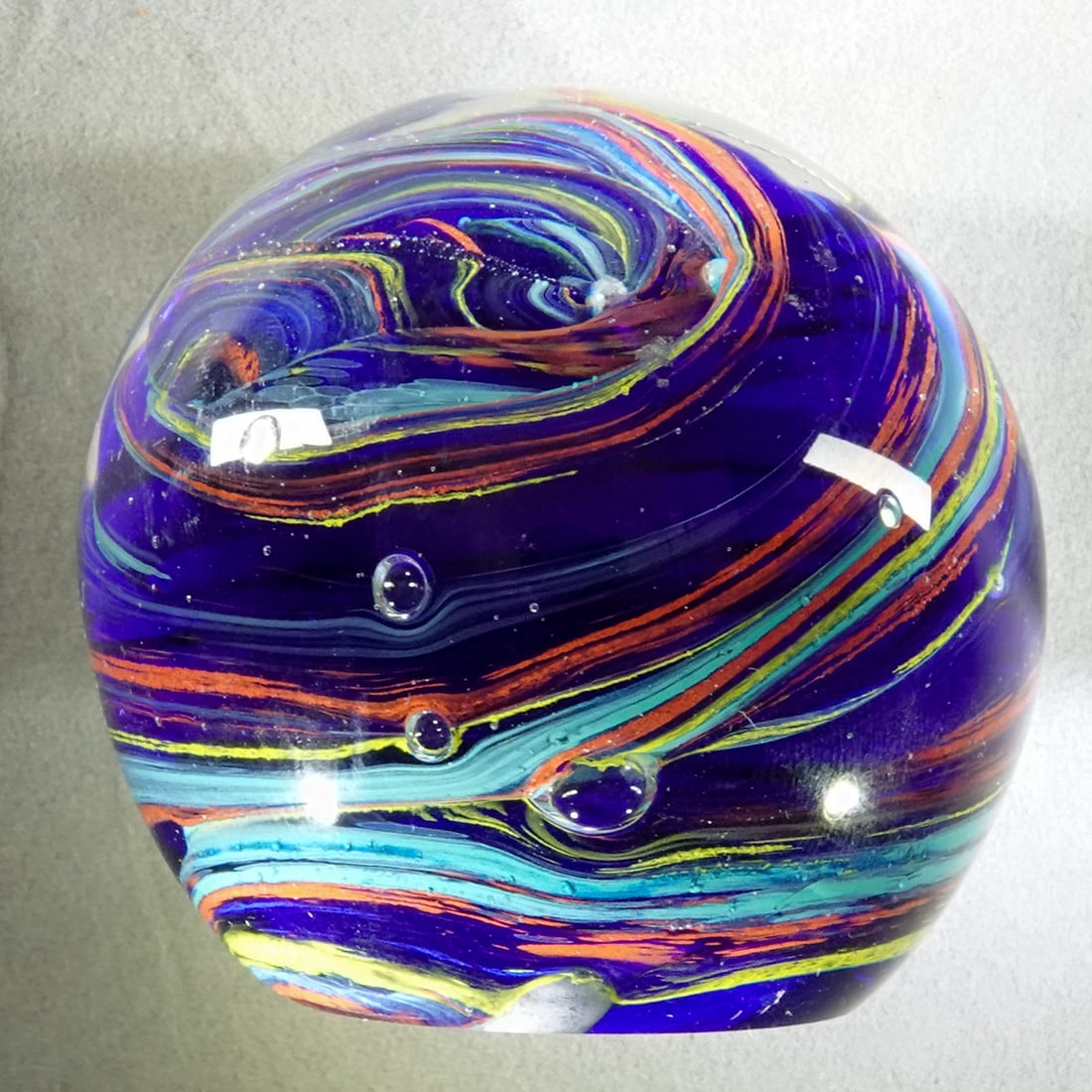 PAPERWEIGHT, Unsigned. - 2