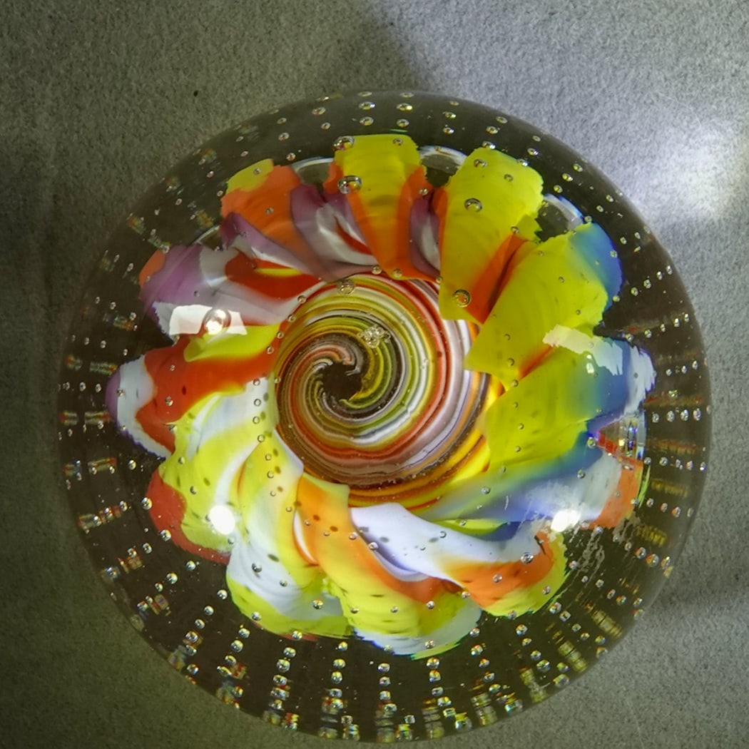 PAPERWEIGHT, Davis Glass Studio. - 4