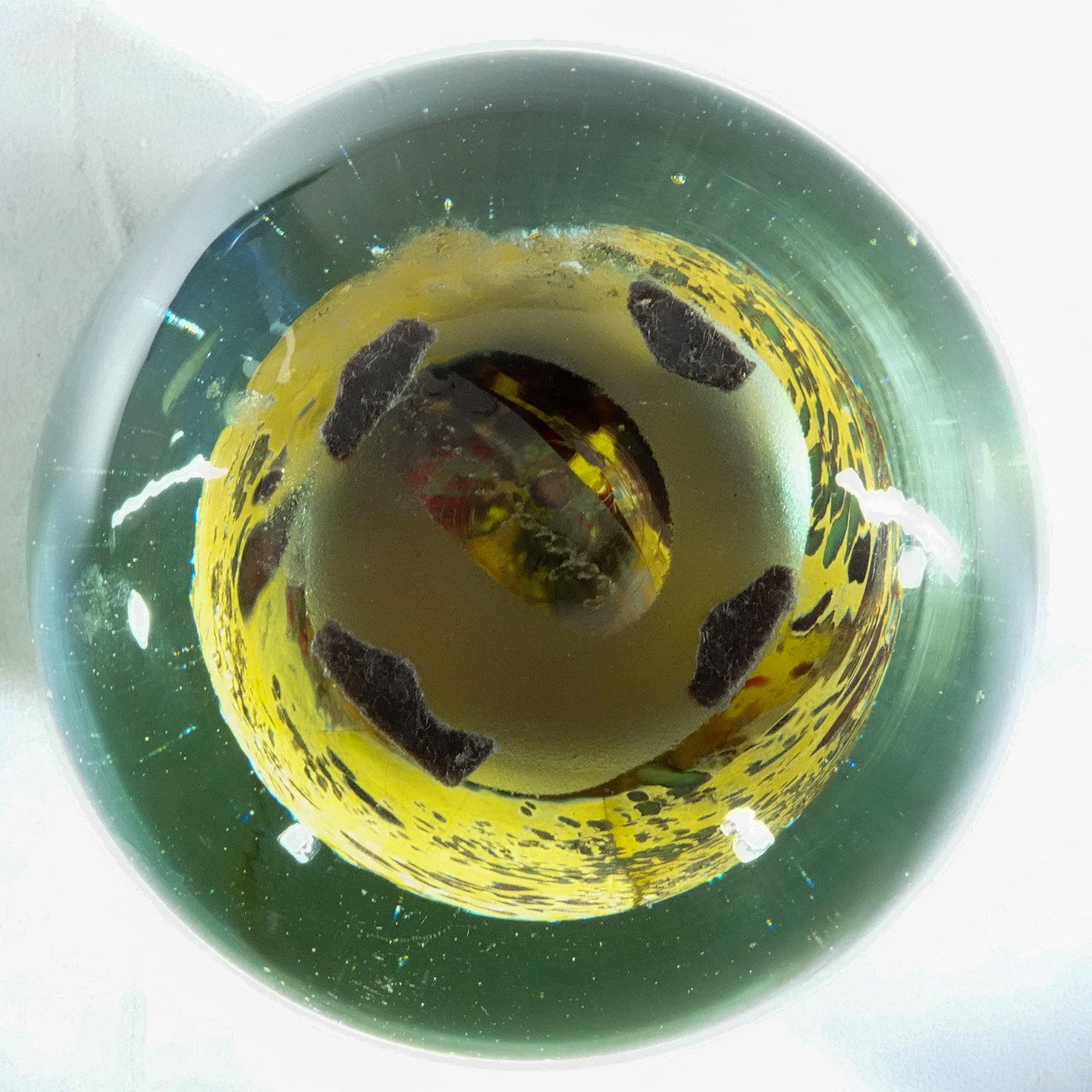 PAPERWEIGHT, Richard. - 2