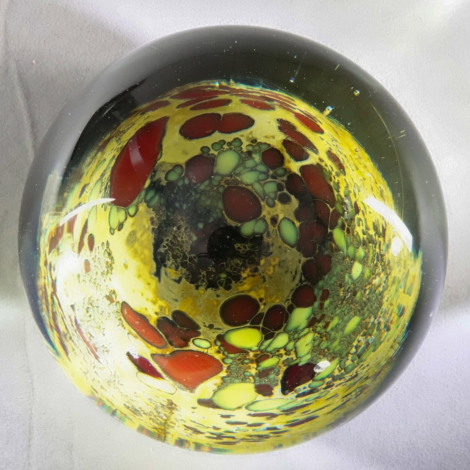 PAPERWEIGHT, Richard. - 3