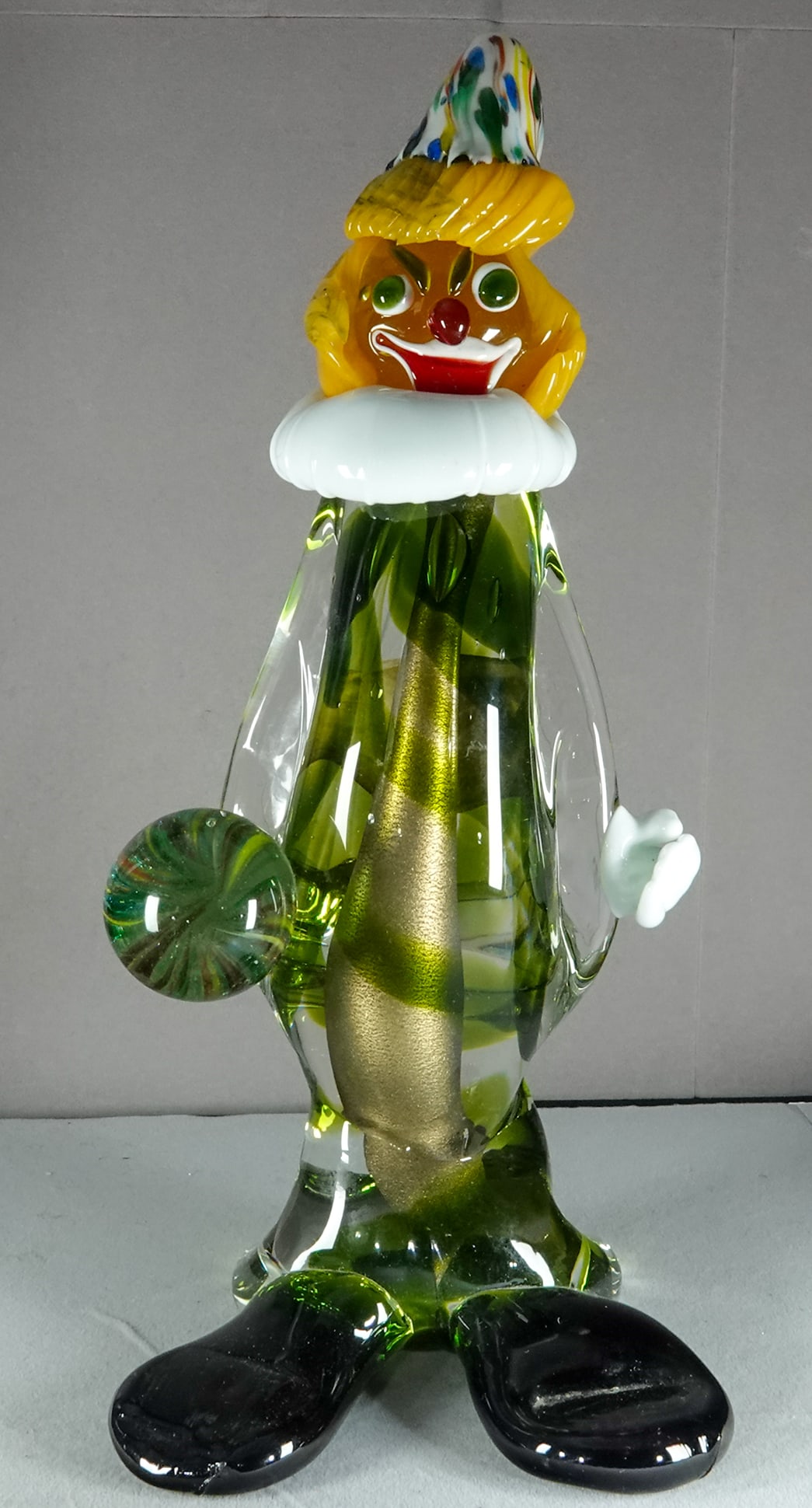 ART GLASS, Murano. Clown with marble. (1 of 4)