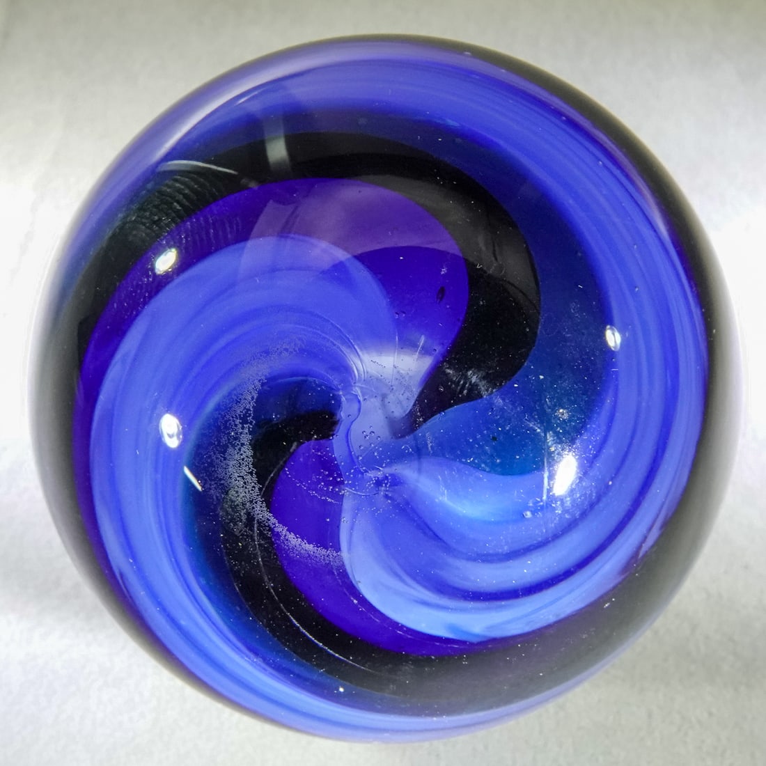 CONTEMPORARY HANDMADE, Unsigned. 2-1/8". Mint (9.9). - 6