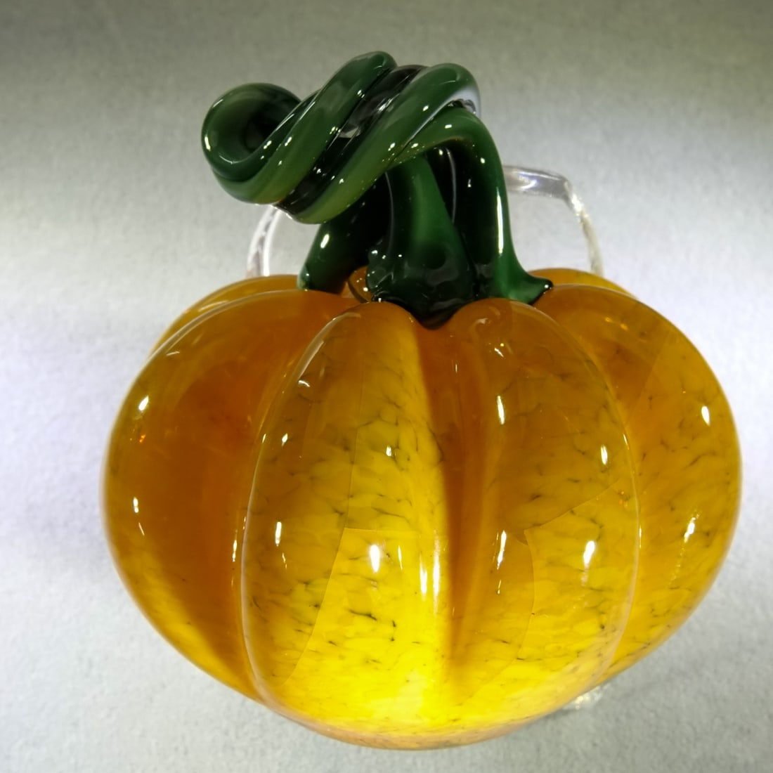 ART GLASS, David Salazar. Pumpkin.: CONTEMPORARY HANDMADE, David Salazar. Glass Pumpkin. Signed "DPSG 11-22". 2" diameter. Mint .