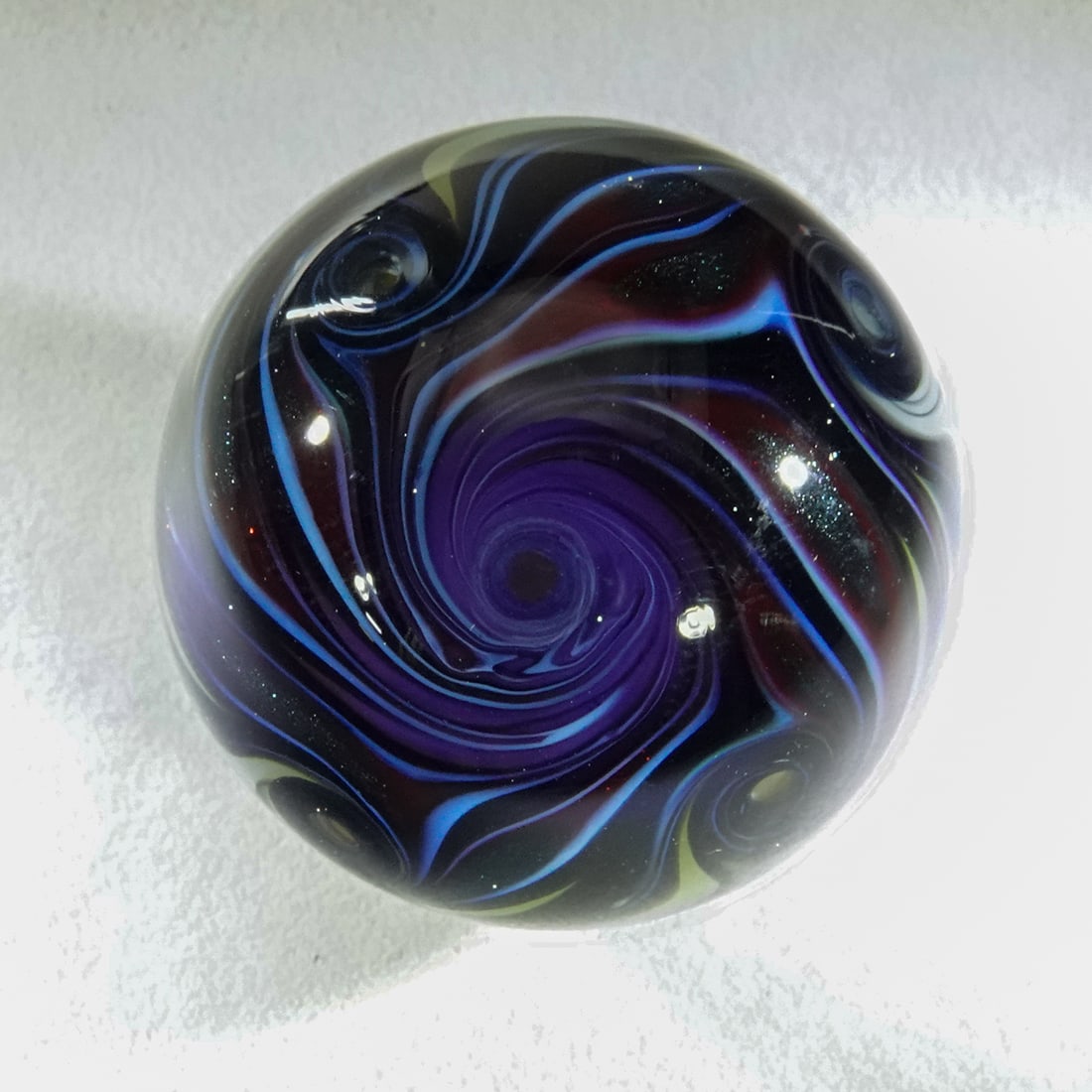 CONTEMPORARY HANDMADE, Unsigned. 1-3/8". Mint (9.9). - 6