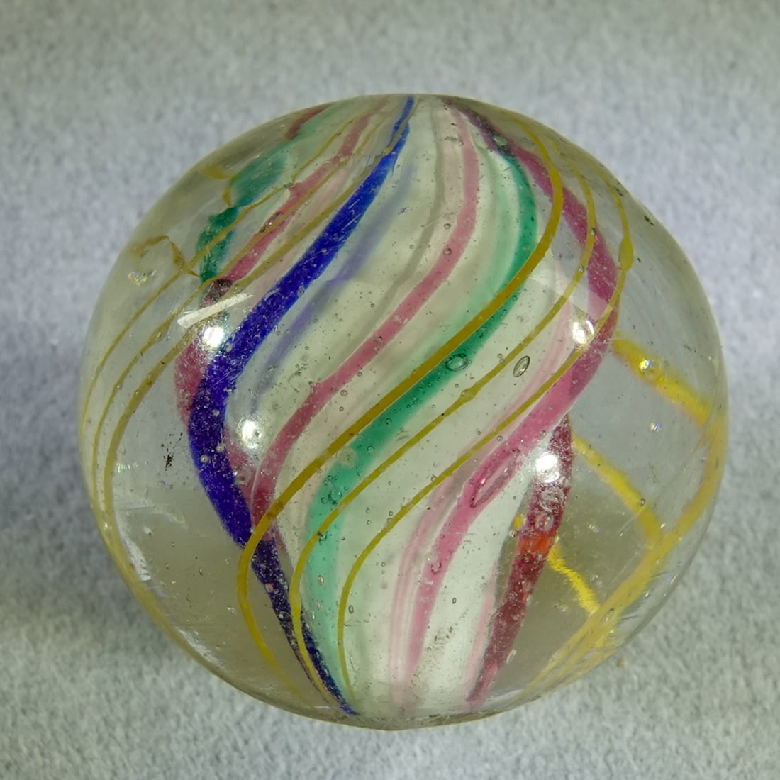 SWIRL, Solid Core. 1-1/16". Mint (9.9). - 3