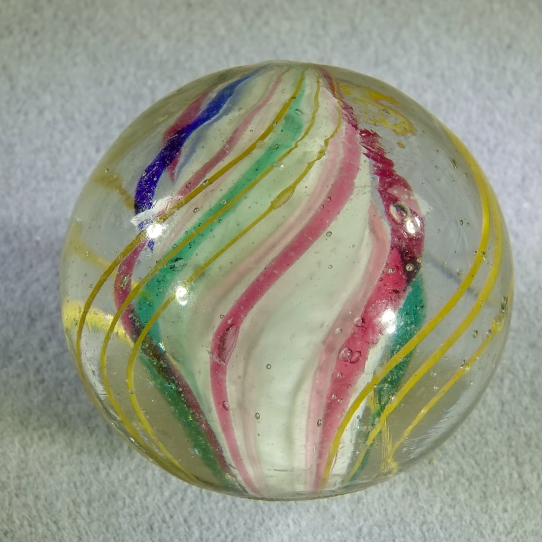 SWIRL, Solid Core. 1-1/16". Mint (9.9). - 4