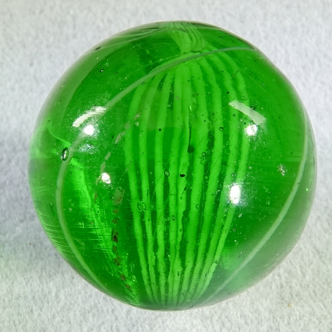SWIRL, Ribbon Core. 27/32". Mint (9.8). (1 of 6)