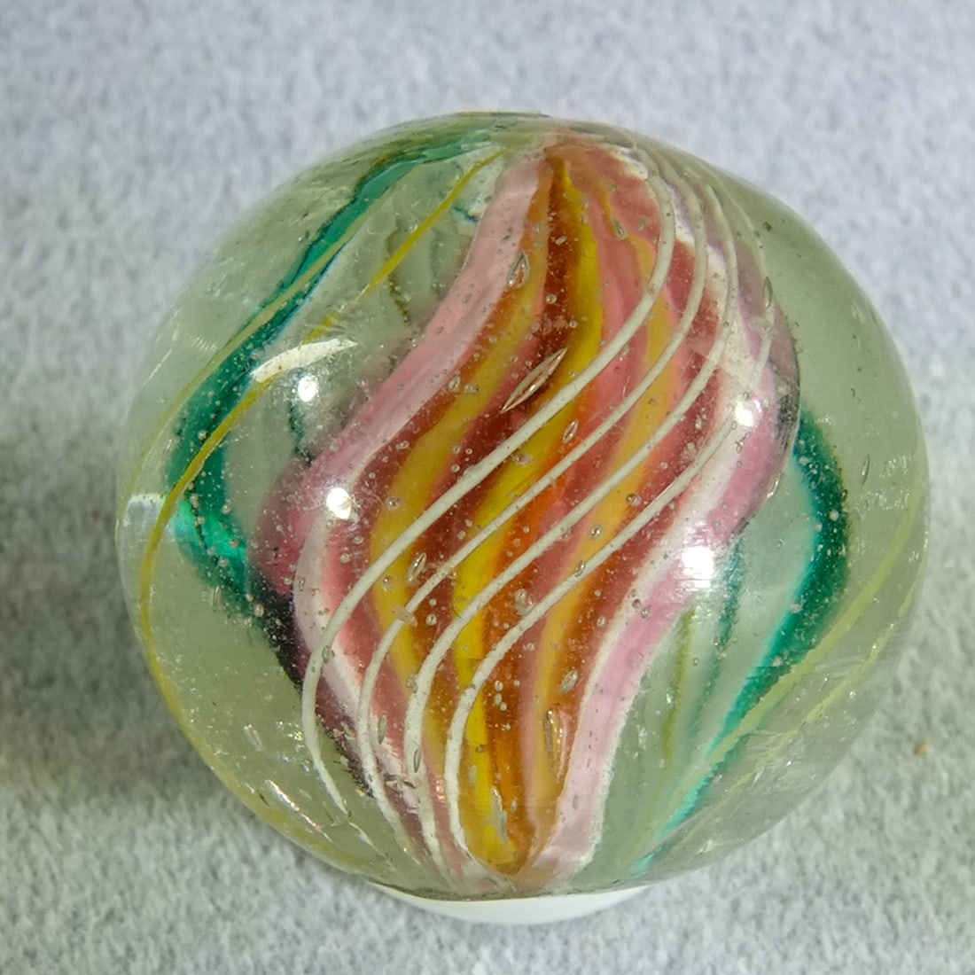 SWIRL, Ribbon Core. 3/4". Mint (9.8). - 3