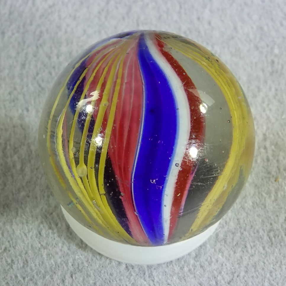 SWIRL, Ribbon Core. 19/32". Mint (9.9). - 2