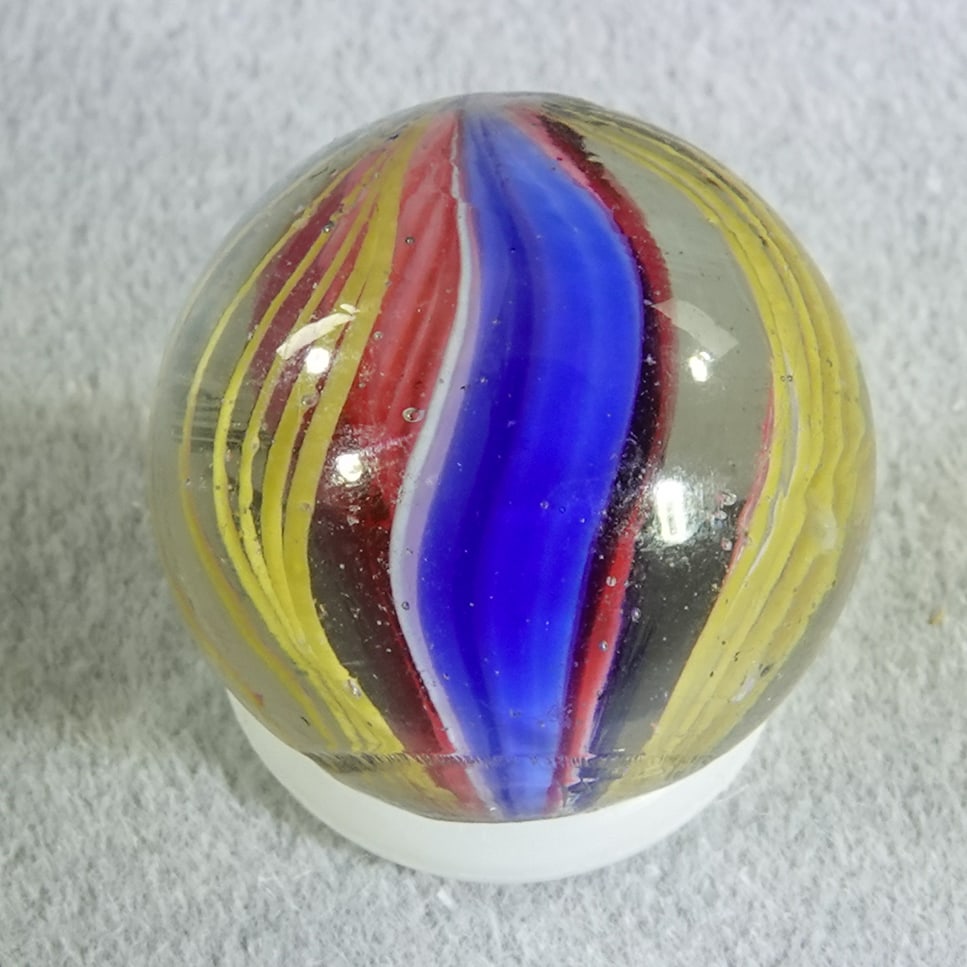 SWIRL, Ribbon Core. 19/32". Mint (9.9). - 4