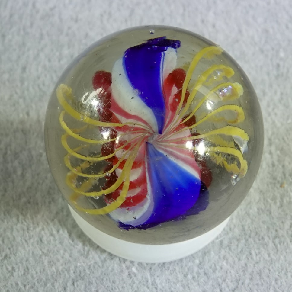 SWIRL, Ribbon Core. 19/32". Mint (9.9). - 5
