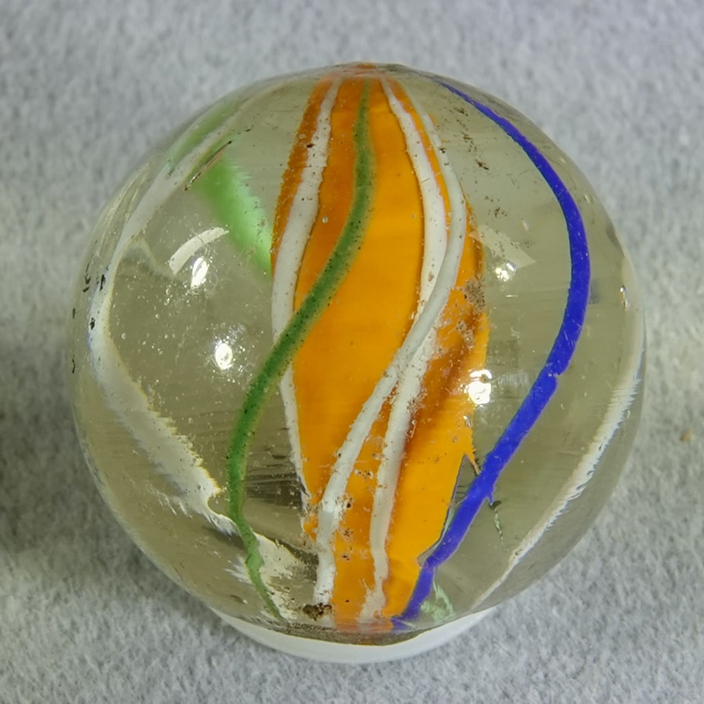 SWIRL, Solid Core. 11/16". Mint (9.9). - 3