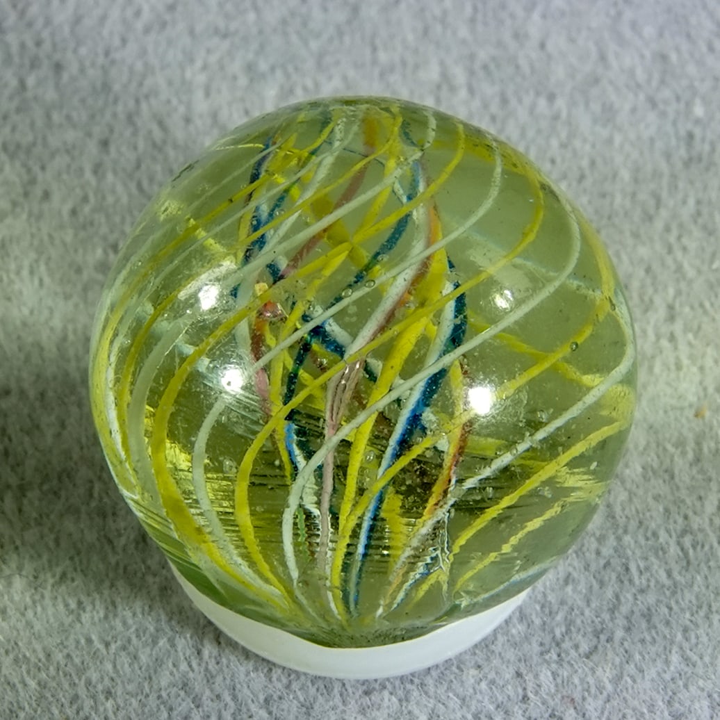 SWIRL, Divided Core. 5/8". Mint (9.9). (1 of 6)