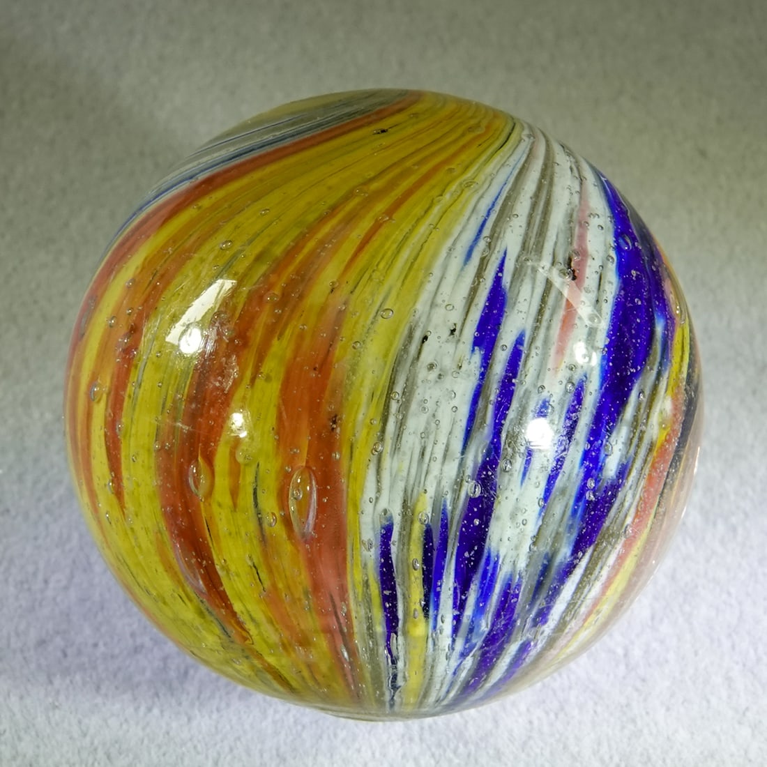 END OF DAY, Paneled Onionskin. 1-3/8". Mint (9.8). (1 of 9)