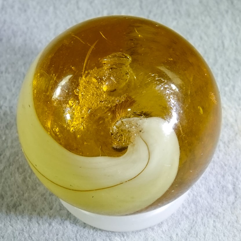 SWIRL, Cornhusk. 21/32". Mint(-) (9.2). - 6