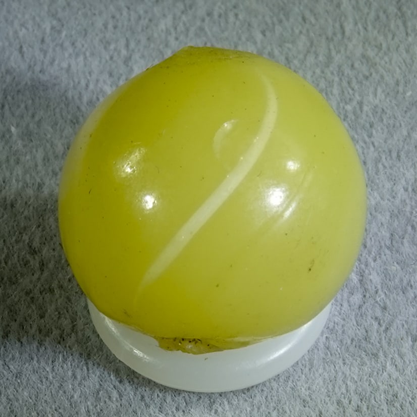 OTHER HANDMADE, Opaque. 9/16". Mint (9.7). - 5