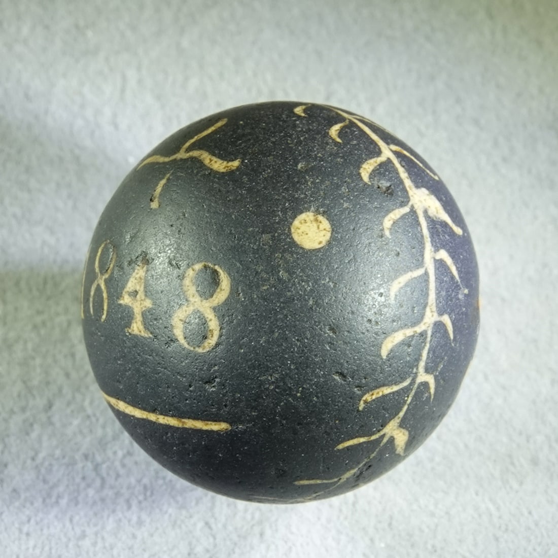 NON-GLASS HANDMADE, Earthenware. Sgraffito. 25/32". Mint (9.9). - 2