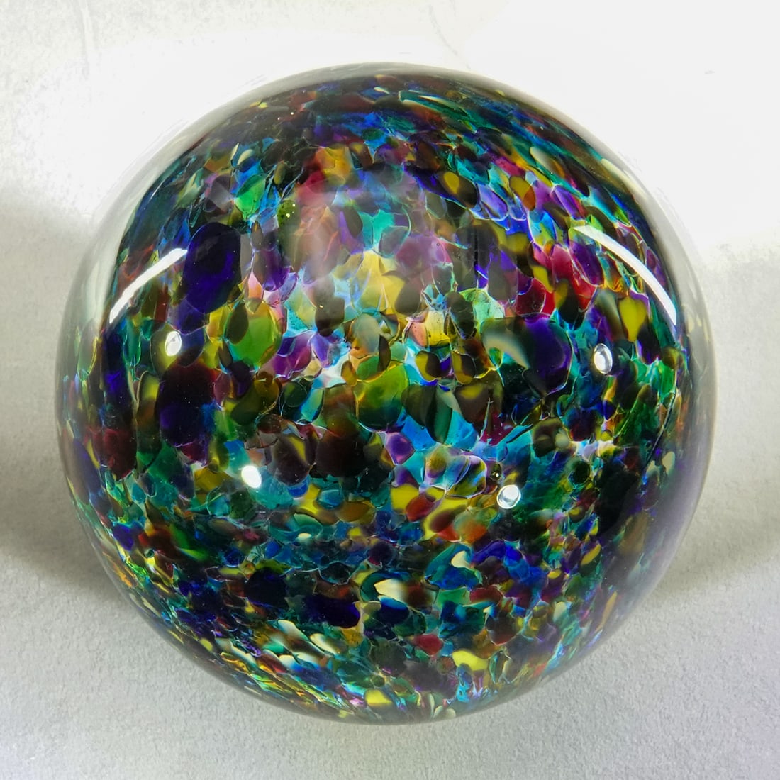 CONTEMPORARY HANDMADE, Evan Farley. 2-15/16". Mint (9.9).: CONTEMPORARY HANDMADE, Evan Farley. Large marble with handmade glass stand in same pattern. Titled "Gumball Mosaic" by the artist. Signed "EF 26". Stand is not signed. Sphere is 2-15/16" diameter. Sta