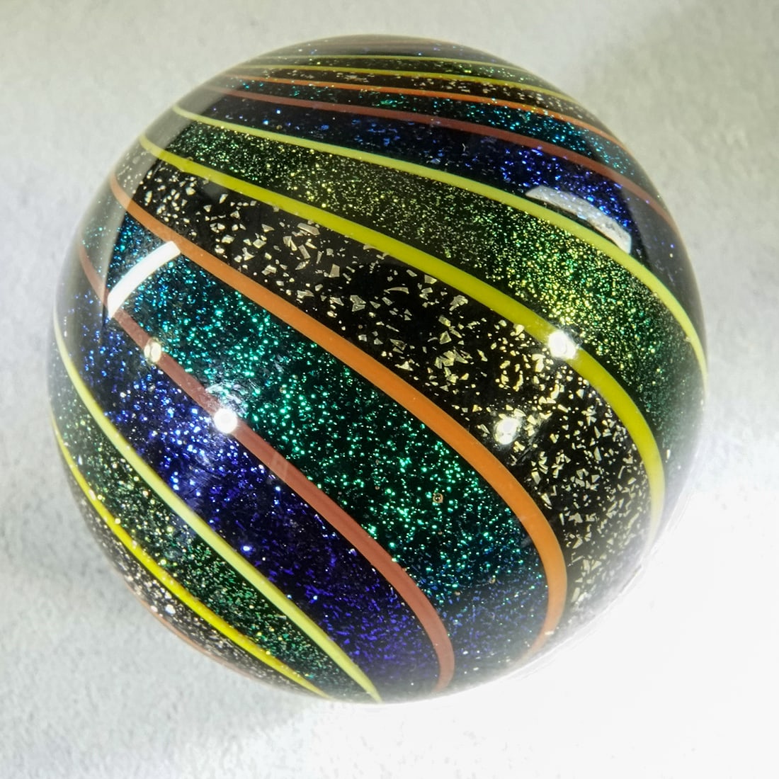 CONTEMPORARY HANDMADE, Geoffrey Beetem. 1-7/16". Mint (9.9). (1 of 6)