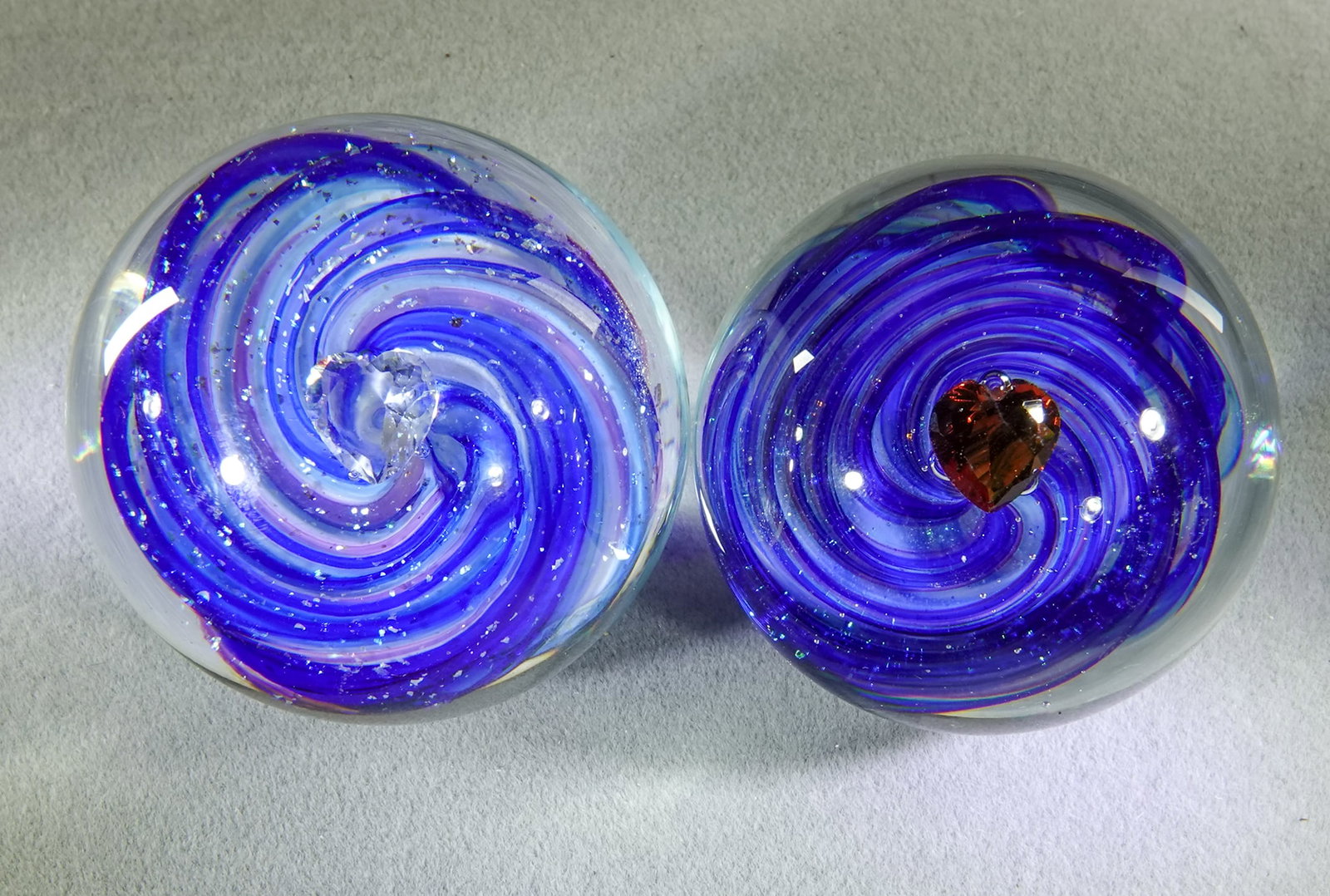 CONTEMPORARY HANDMADE, Eddie Seese. 2 marbles. (1 of 3)
