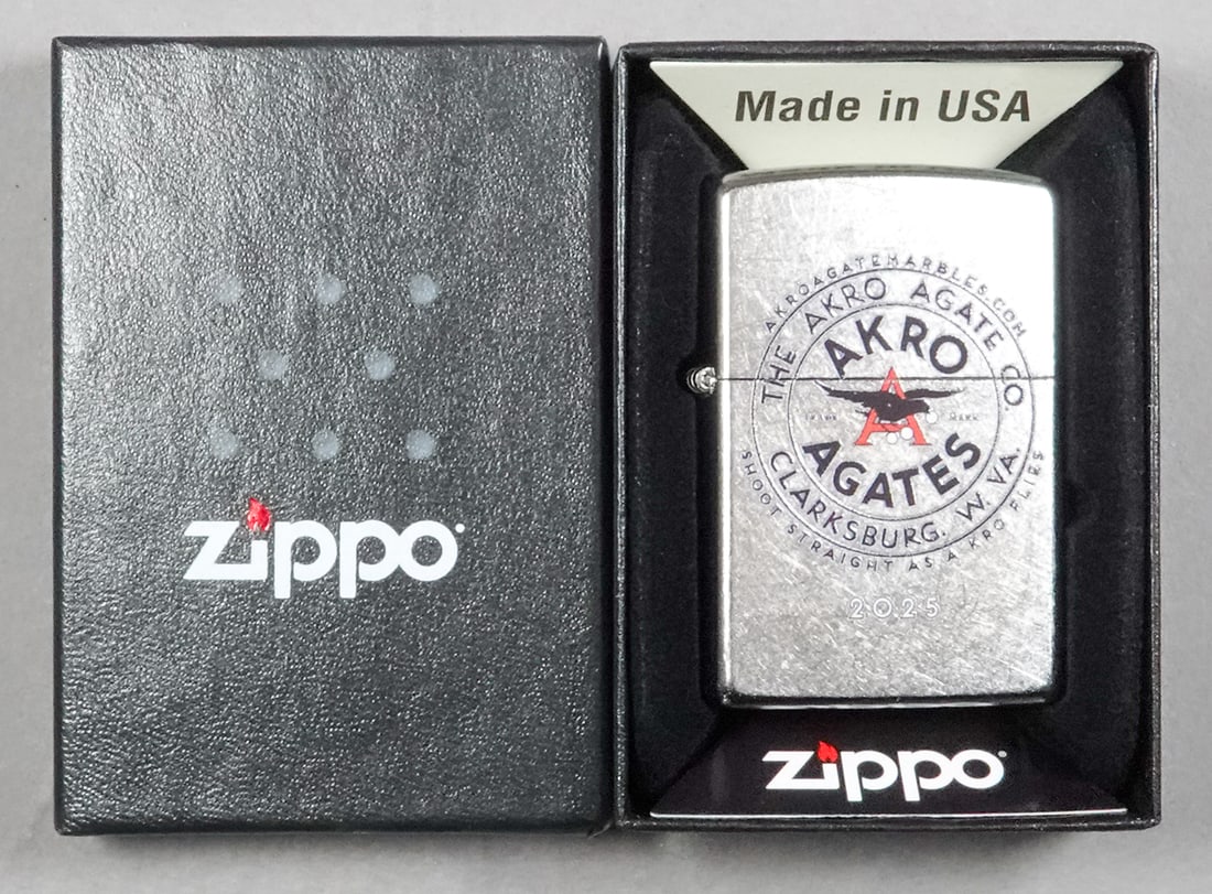 MISCELLANEOUS, Lighter. Akro Logo. (1 of 6)