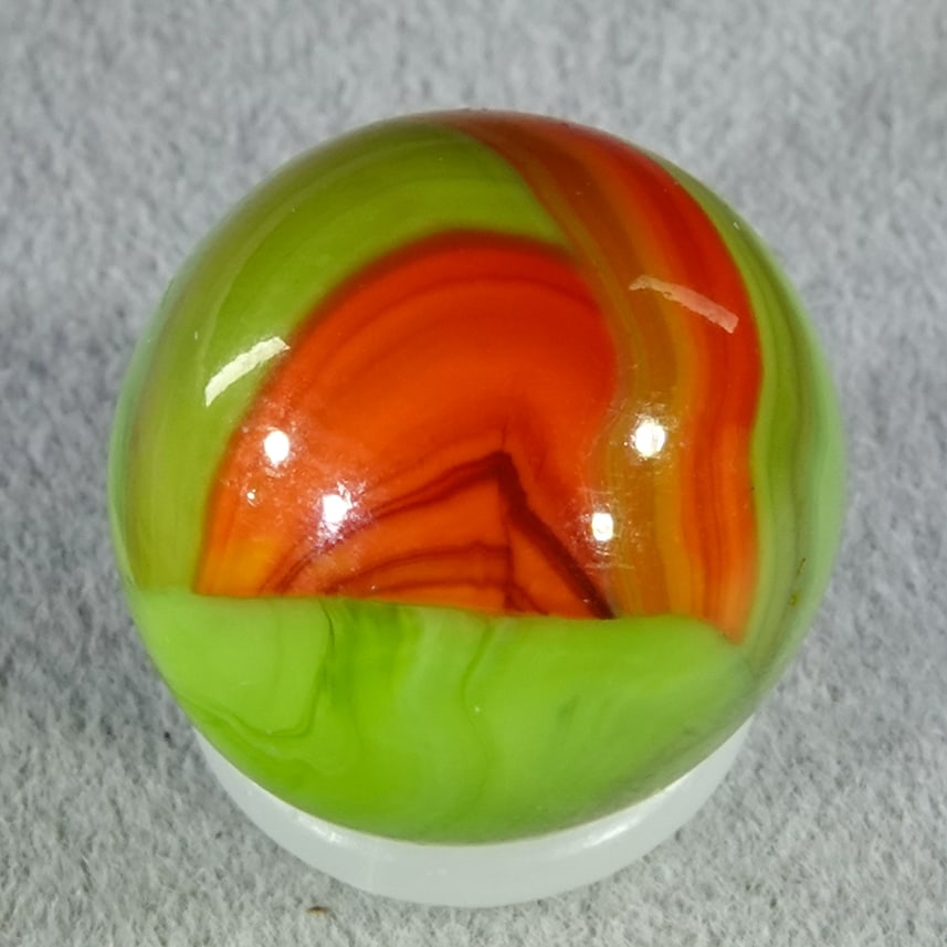 CHRISTENSEN AGATE COMPANY, Striped Opaque. 19/32". Mint (9.9). (1 of 6)