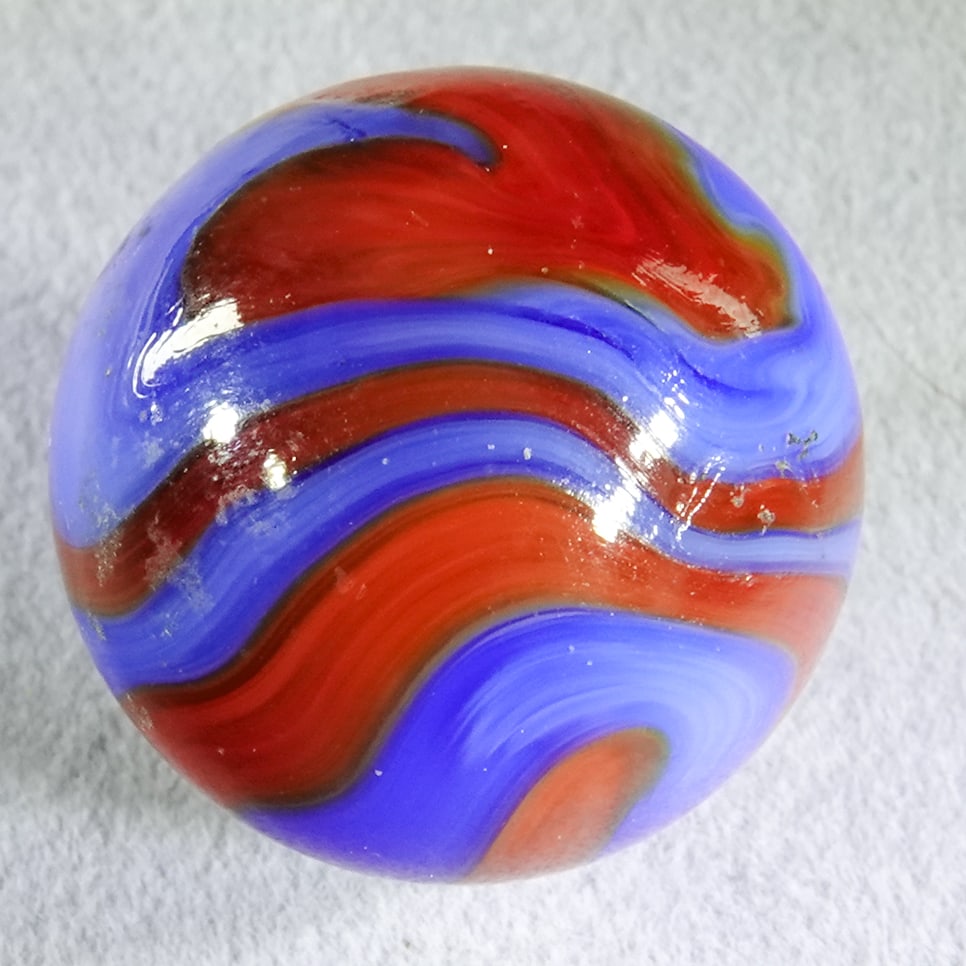 AKRO AGATE COMPANY, Corkscrew. 25/32". Mint(-) (9.0). (1 of 7)