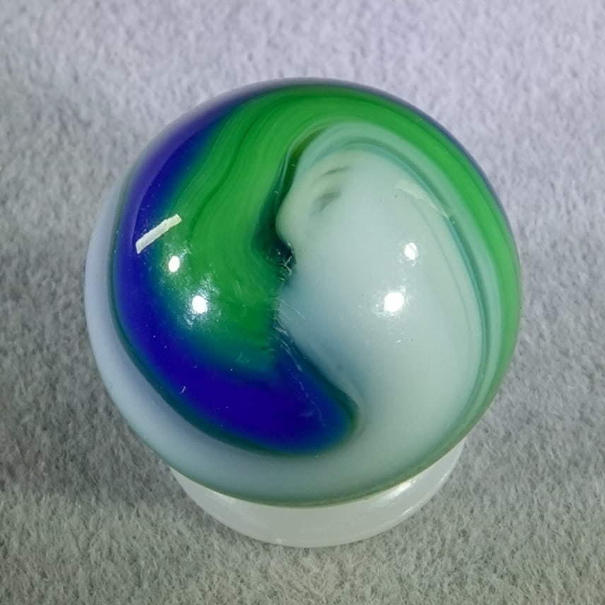 AKRO AGATE COMPANY, Popeye Corkscrew. 5/8". Mint (9.9). (1 of 7)