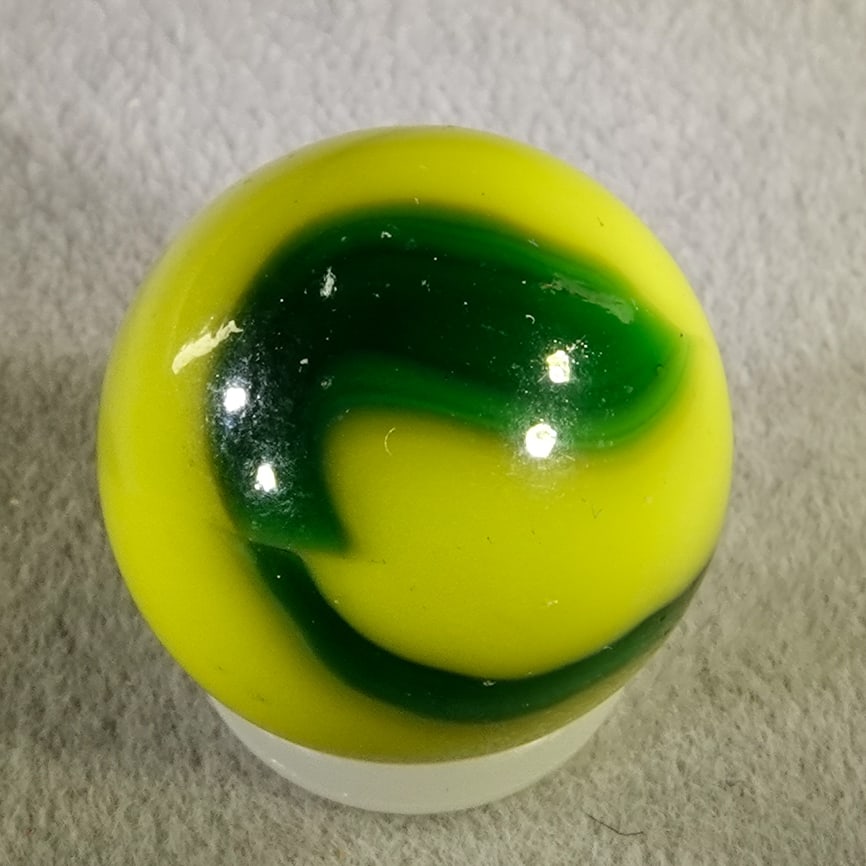 PELTIER GLASS COMPANY, National Line Rainbo. John Deere. 5/8". Near Mint(+) (8.9). (1 of 6)