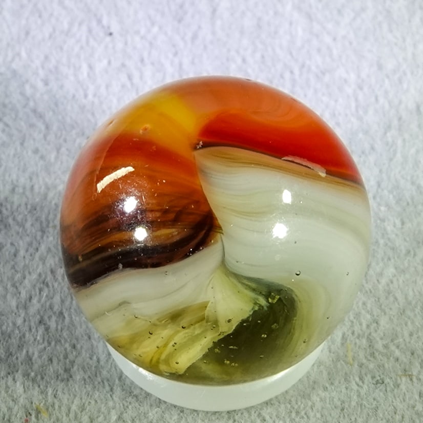 VITRO AGATE COMPANY, Trilite. Superior. 5/8". Mint (9.9). (1 of 6)