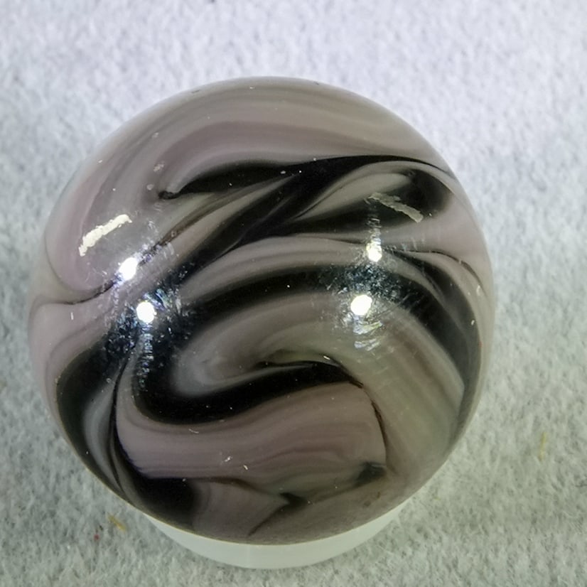 RAVENSWOOD NOVELTY WORKS, Swirl. 21/32". Mint (9.9). (1 of 7)