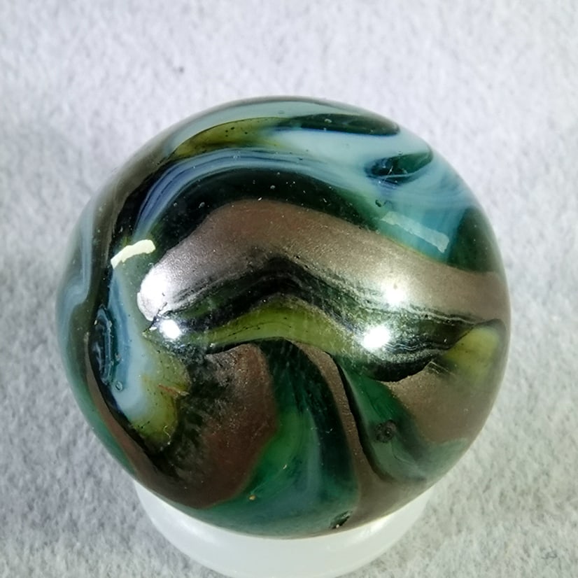 ALLEY AGATE COMPANY, Swirl.Metallic. 21/32". Mint (9.6). (1 of 6)