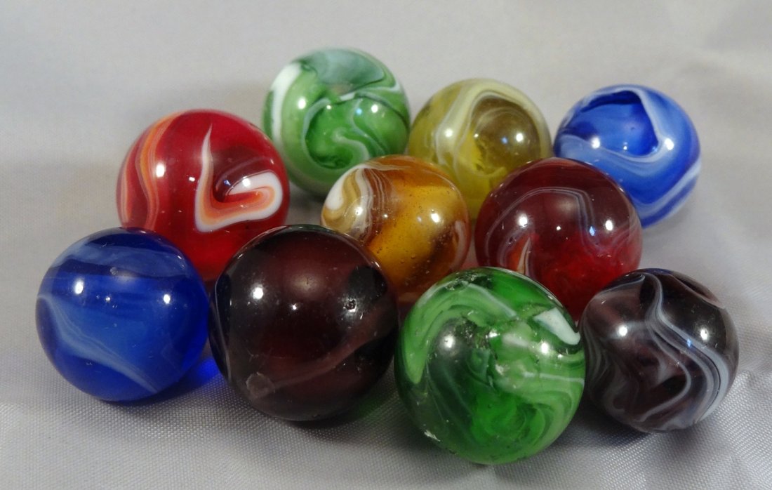Marbles: Lot 38.  AKRO AGATE COMPANY, 10 Slags. Mint to (1 of 1)