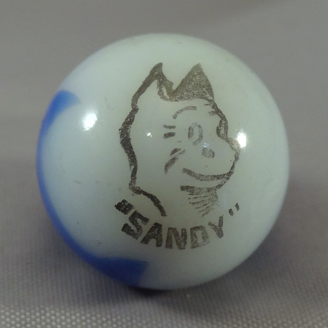 Marbles: Lot 52.  PELTIER, Comic. Mint (9.9). 21/32". (1 of 2)