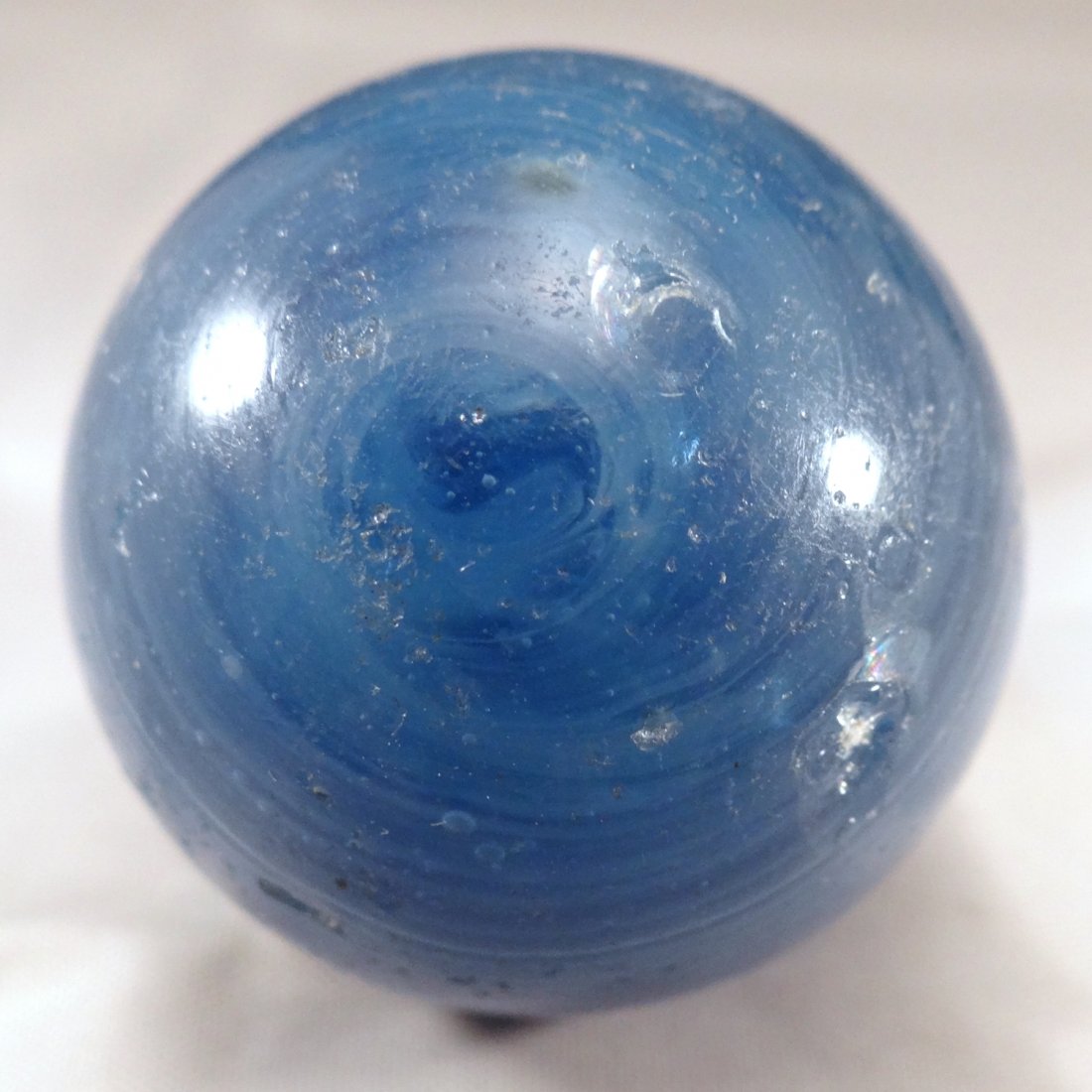 Marbles: Lot 66.  TRANSITION, Ground Pontil. NM(-) (1 of 4)