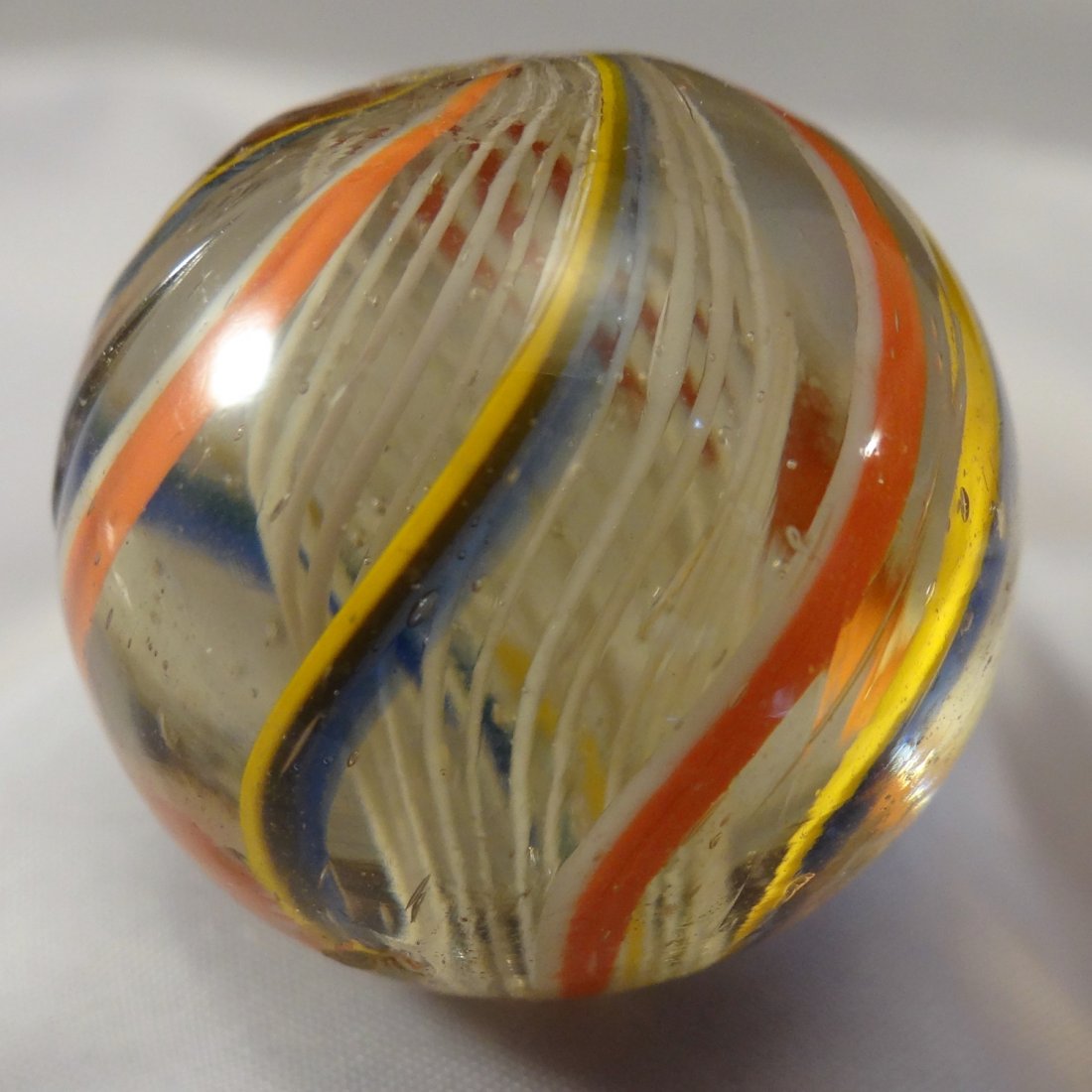 Marbles: Lot 120.  SWIRL, Latticinio Core. Mint (9.5). (1 of 5)