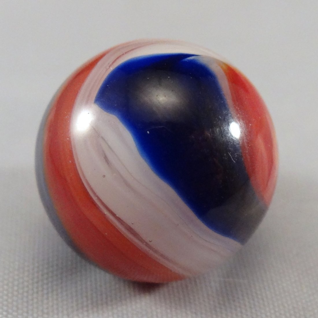 Marbles: Lot 200.  AKRO, Popeye Corkscrew. Mint(-) (1 of 4)