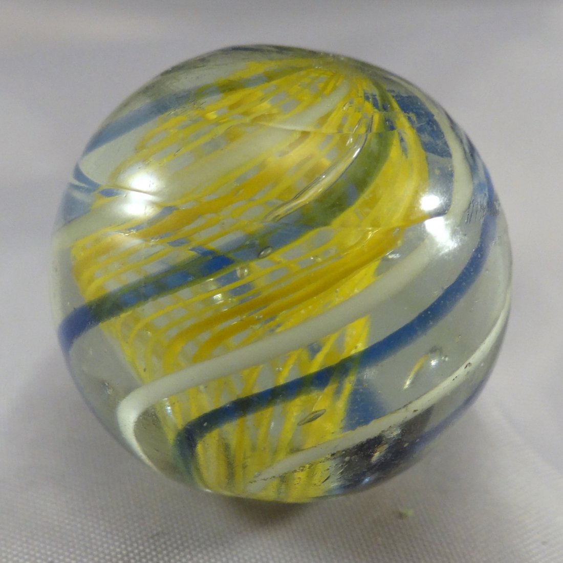 Marbles: Lot 221.  SWIRL, Latticinio Core. Mint (9.8). (1 of 4)