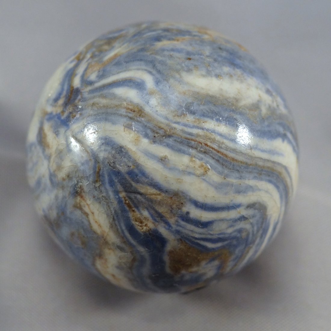 . Mochaware. 1-7/16". M 9.8 (1 of 4)