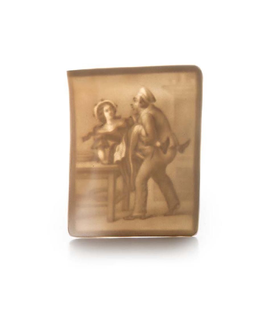Sammlung von 6 Lithophanien mit erotischen Szenen.: Erotica - Lithophanie Sammlung von 6 Lithophanien mit erotischen Szenen. 19./20. Jh. 5,4 x 4,4 cm. - Gut erhalten. Die Lithophanien zeigen verschiedene Paare (und teils mehr) bei unterschiedlichem Lie