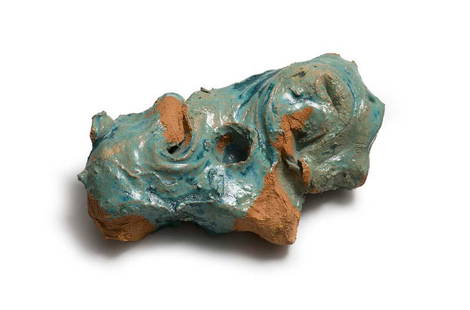 Prangenberg, Norbert o.T. Skulptur aus Ton. Partiell: Prangenberg, Norbert o.T. Skulptur aus Ton. Partiell koloriert und lasiert. 5 x 14,5 x 7,5 cm. Beigabe: Norbert Prangenberg. Figuren und Zeichnungen. 1996. Hrsg. v. Norbert Schmalen. - Vom Künstl