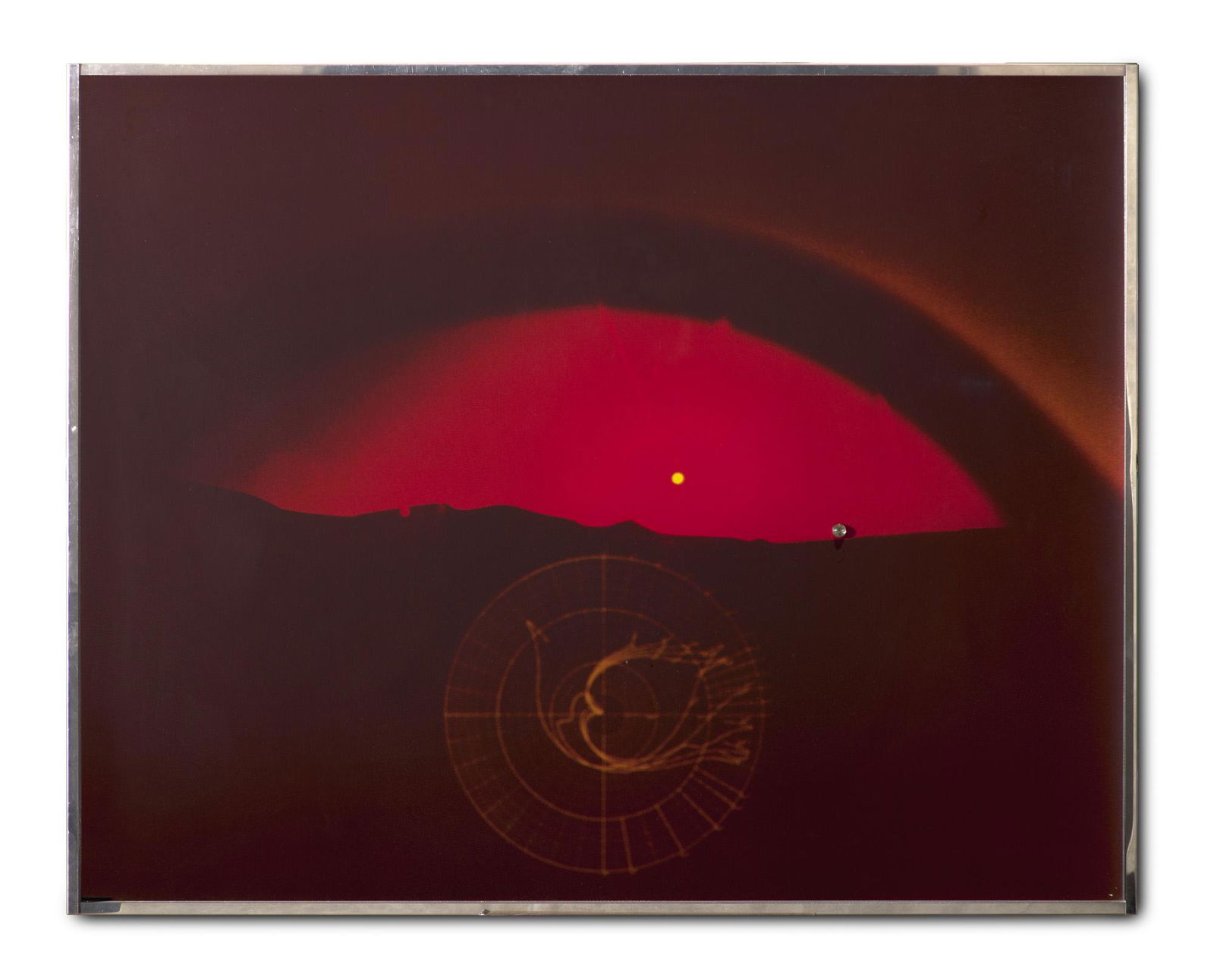 Heinz Mack Sahara project: station 6 - the machine park. 1972. Farbserigraphie mit einer Halbkugel: Mack, Heinz Sahara project: station 6 - the machine park. 1972. Farbserigraphie mit einer Halbkugel aus Glas. Ca. 80,5 x 100 cm (80,5 x 100 cm). Im originalen Objektrahmen. - Die Klebstelle sichtbar,