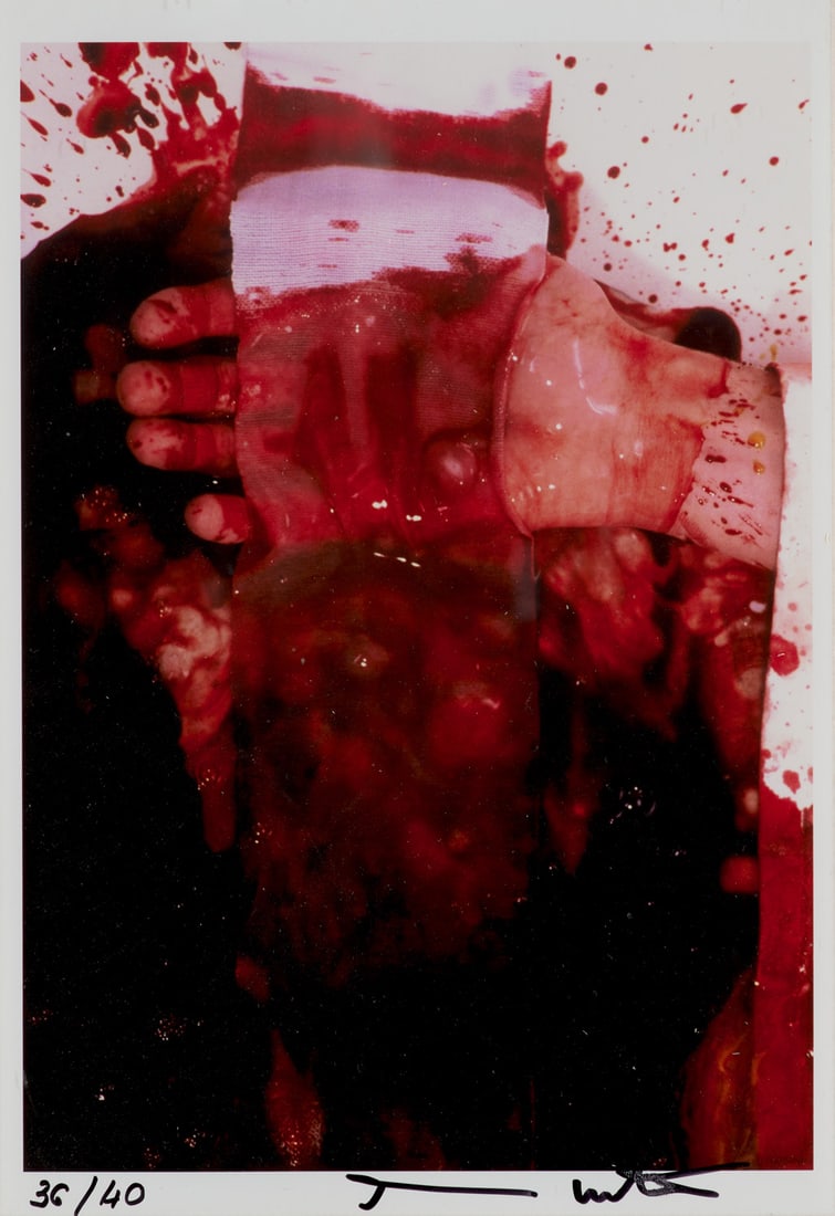 Hermann Nitsch 1 C-print aus: Wiederaufgeführte Malaktionen 12., 14., 16., Prinzendorf 1988.: Austrian PostwarHermann Nitsch1 C-print aus: Wiederaufgeführte Malaktionen 12., 14., 16., Prinzendorf 1988. 1988. Auf Photopapier. 25,7 x 17,5 cm. Signiert, nummeriert und verso mit Etikett, dort