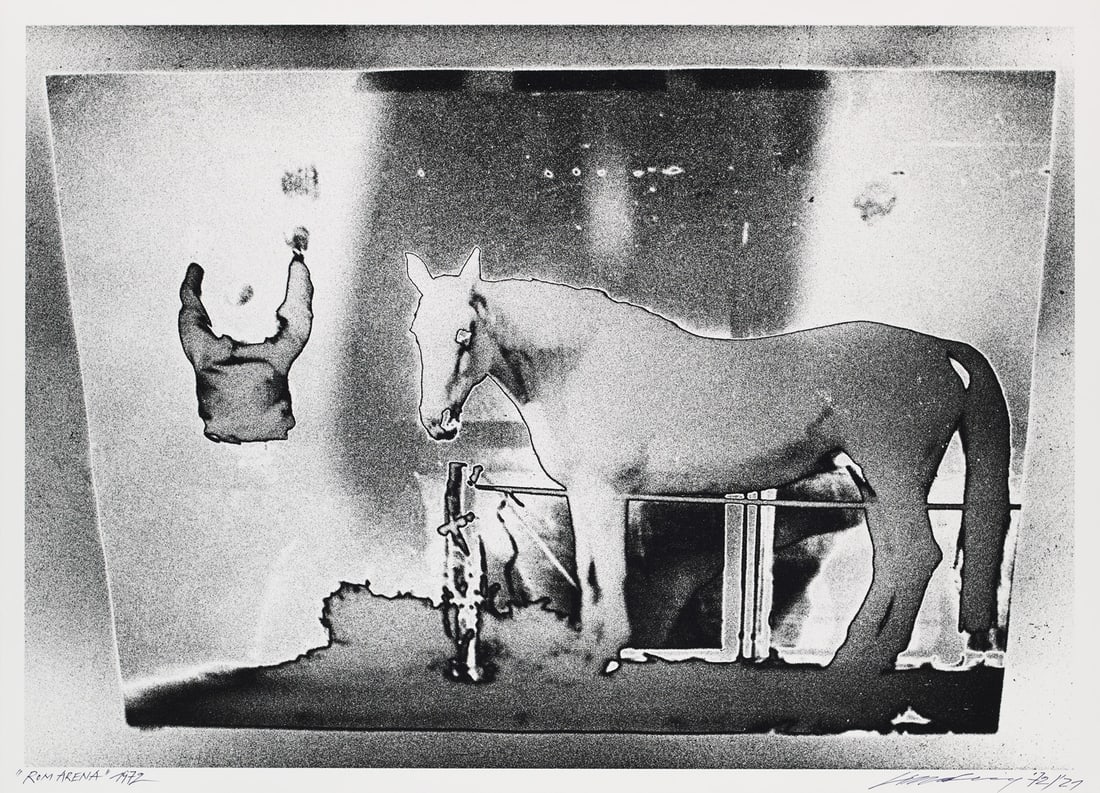 Katharina Sieverding Arena Beuys Rom Solarisation 2. 1972/2021. Pigmentdruck auf Velin. 41 x 58 cm: Contemporary ArtKatharina SieverdingArena Beuys Rom Solarisation 2. 1972/2021. Pigmentdruck auf Velin. 41 x 58 cm (44 x 61 cm). Signiert und datiert. - Insgesamt sehr gut und tadellos. Brillanter, nua