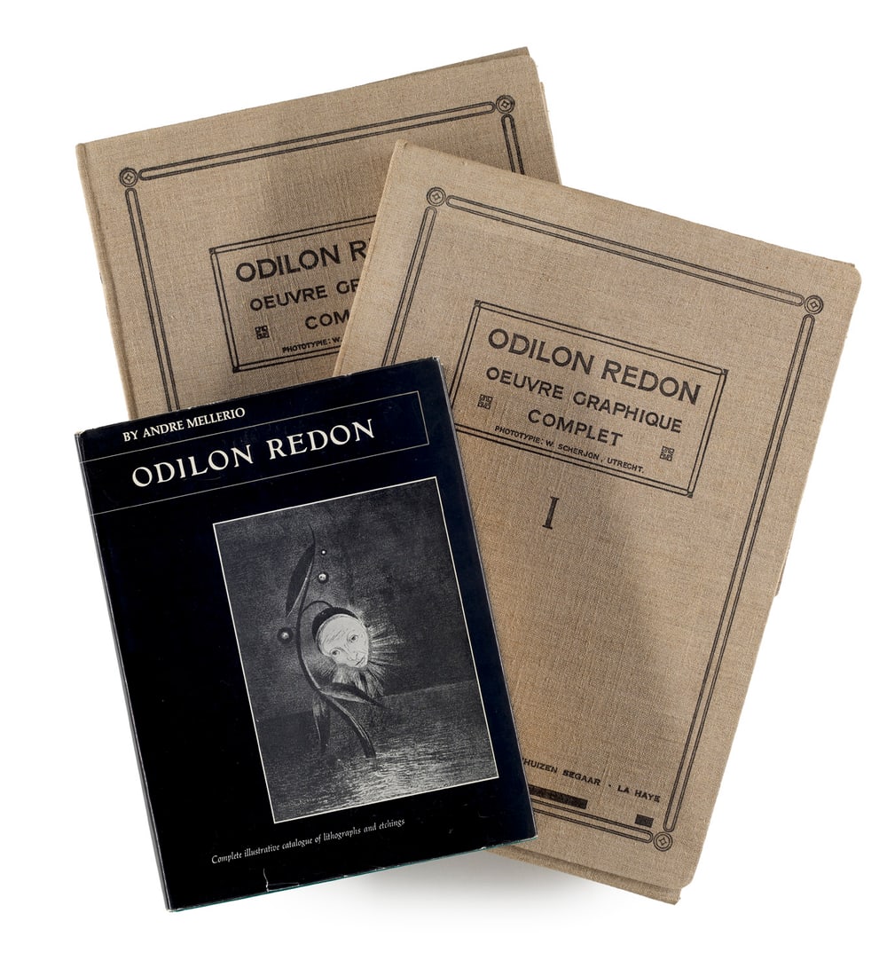 Odilon Redon Oeuvre Graphique Complet. 2 Bde. Mit 192 Tafeln. Den Haag, Les Éditions: Redon, OdilonOeuvre Graphique Complet. 2 Bde. Mit 192 Tafeln. Den Haag, Les Éditions Kunsthandel G. J. Nieuwenhuizen Segaar, (1913). 2 Titelbll., 2 Bll. Text und lose Tafeln. Folio. Ill. OLwd.-Ma